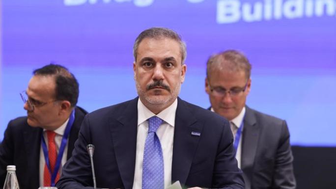 DIŞİŞLERİ BAKANI FİDAN, KATAR BAŞBAKANI VE DIŞİŞLERİ BAKANI AL SANİ İLE GÖRÜŞTÜ