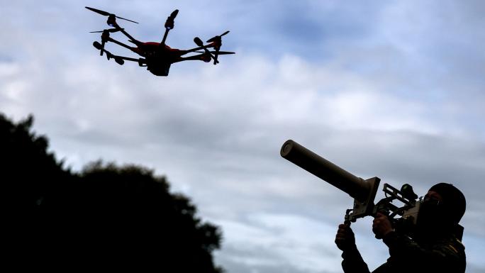 ALMANYA’DA BU YIL BİNDEN FAZLA YASA DIŞI İHA UÇUŞU TESPİT EDİLDİ