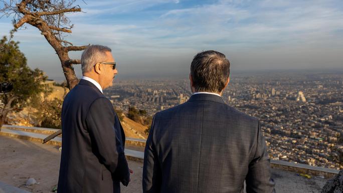 DIŞİŞLERİ BAKANI FİDAN, KASYUN DAĞI'NDA ŞAM'I SEYRETTİ 