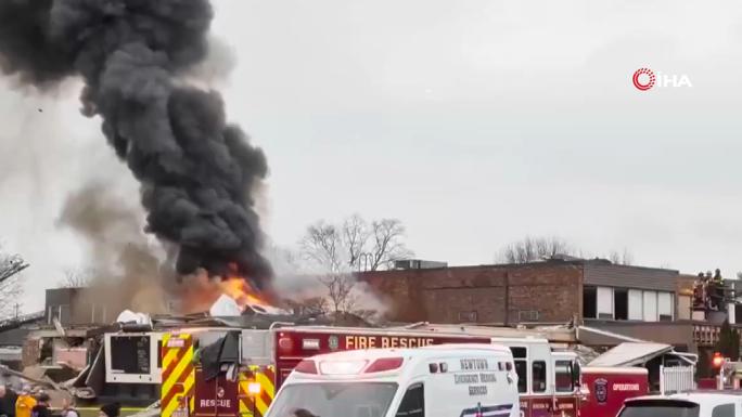 ABD’DE HUZUREVİNDE PATLAMA: 3 ÖLÜ, 5 KAYIP 