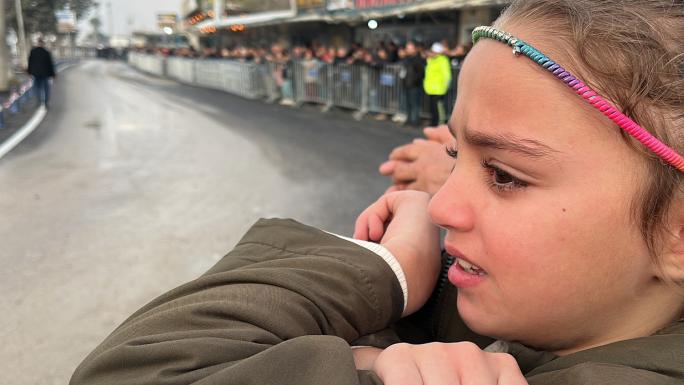 ‘RECEP DEDESİNİ’ GÖRMEK İSTEYEN DİLEK GÖZYAŞLARINI TUTAMADI 