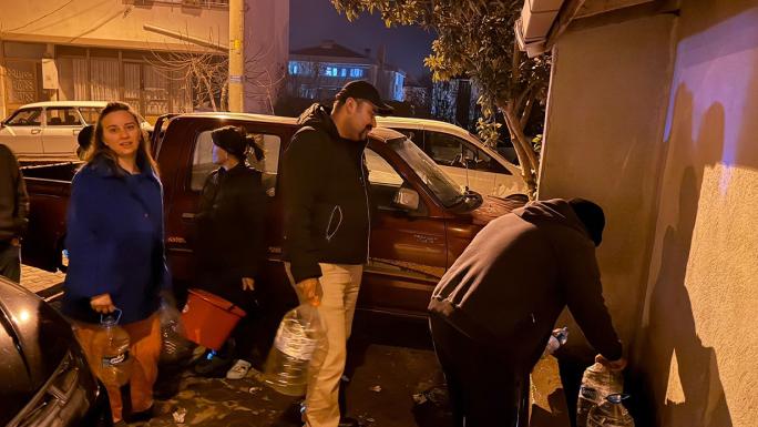 KEŞAN’DA SUSUZ HAFTA SONU: VATANDAŞ KAYNAK ÇEŞMELERİNE AKIN ETTİ 