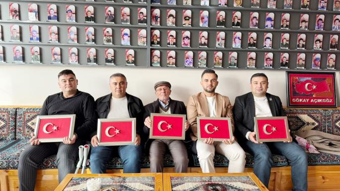 ŞEHİT AİLELERİ DERNEĞİ BAŞKANI AÇIKGÖZ: BİNLERCE VATAN EVLADIMIZI ŞEHİT EDENLERİN MEŞRULAŞTIRILMASINA İTİRAZ EDİYORUZ