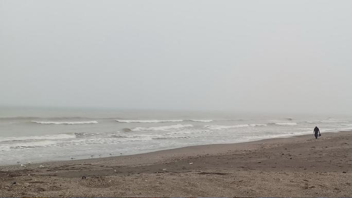 KARADENİZ’DE KUVVETLİ FIRTINA GELİYOR 