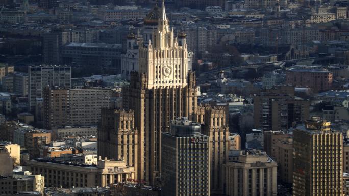 RUSYA DIŞİŞLERİ BAKANLIĞI: &QUOT;MADURO VE EŞİNİ SERBEST BIRAKIN&QUOT; 