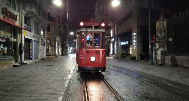 Beyoğlu Nostaljik Tramvay son seferini yaptı