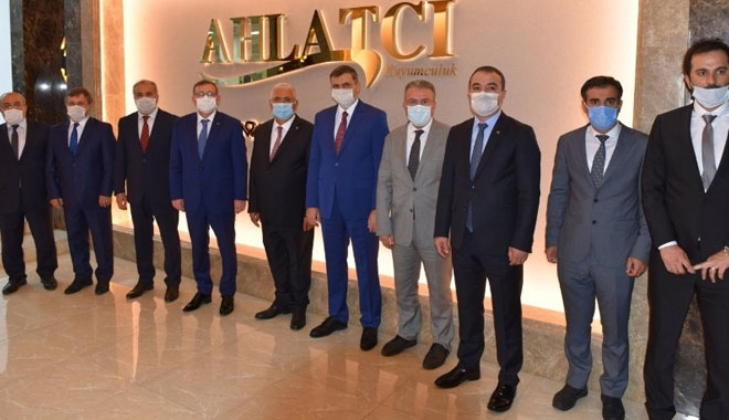 AHLATCI HOLDİNGİN ALTIN RAFİNE TESİSLERİNDEN ‘KENEVİR’ TOPLANTISI