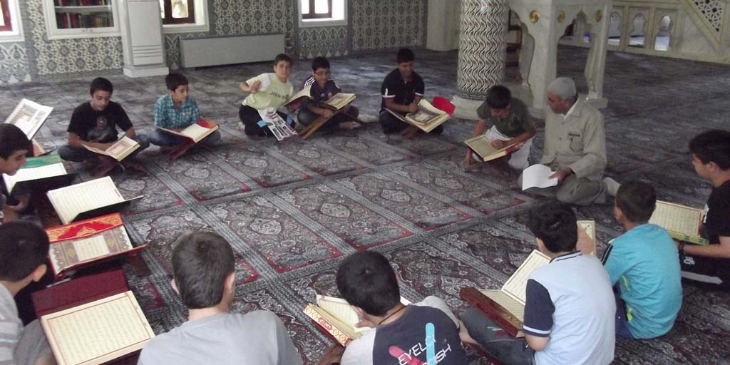 HAFIZLIK KUR’AN KURSLARINA 21 EYLÜLE KADAR COVİD 19 ENGELİ