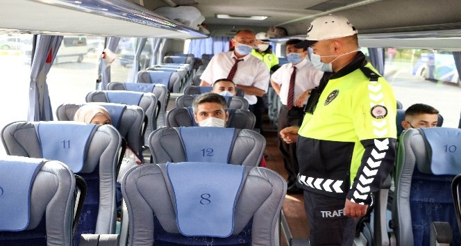 HES KURALLARINA UYMAYAN 6 OTOBÜSE TRAFİKDEN MEN CEZASI