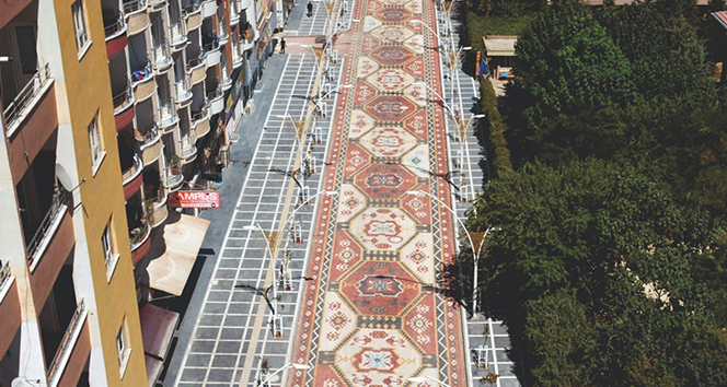 Dünyanın en uzun halı caddesi
