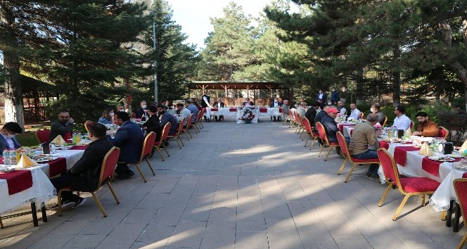 YOZGAT’TA KORONAVİRÜS SON 2 AY PİK YAPTI,EKİMDE DÜŞÜŞE GEÇTİ