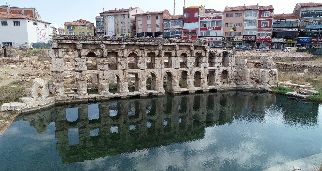 SARIKAYADAKİ TARİHİ HAMAM MECLİS GÜNDEMİNDE