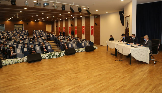 VALİ POLAT: GEÇEN YIL 9,8 MİLYAR LİRA BEDELLİ 74 PROJE UYGULANDI