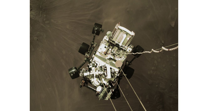 NASA, Perseverance’nin Mars'a iniş anına ait görüntüleri paylaştı
