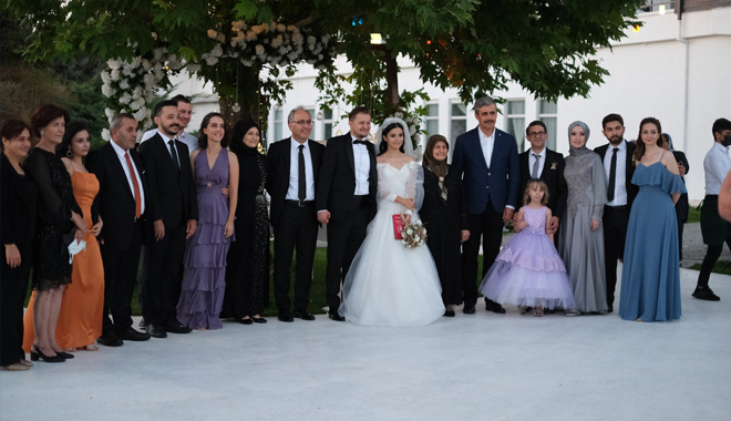 ‘DEMİR’ VE ‘ÇİFTÇİ’ AİLELERİNİN EN MUTLU GÜNÜ
