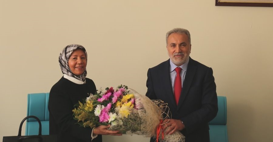 EĞİTİM FAKÜLTESİ DEKANLIĞINDA PROF.NEZAHAT GÜÇLÜ DÖNEMİ