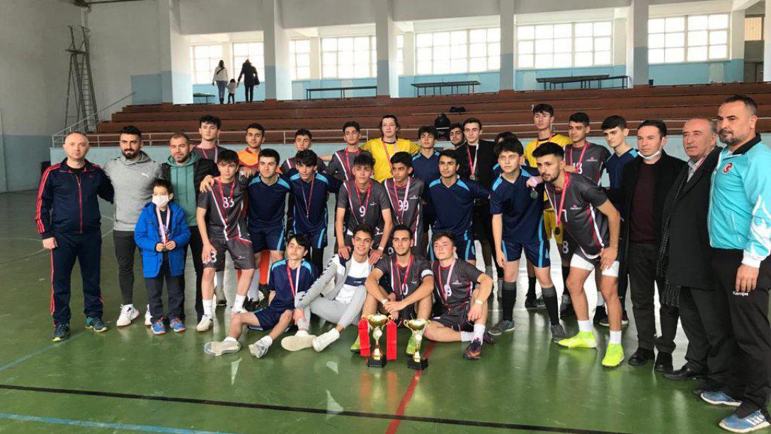 FUTSAL FİNAL MÜSABAKALARINDA 72 TAKIM MÜCADELE ETTİ