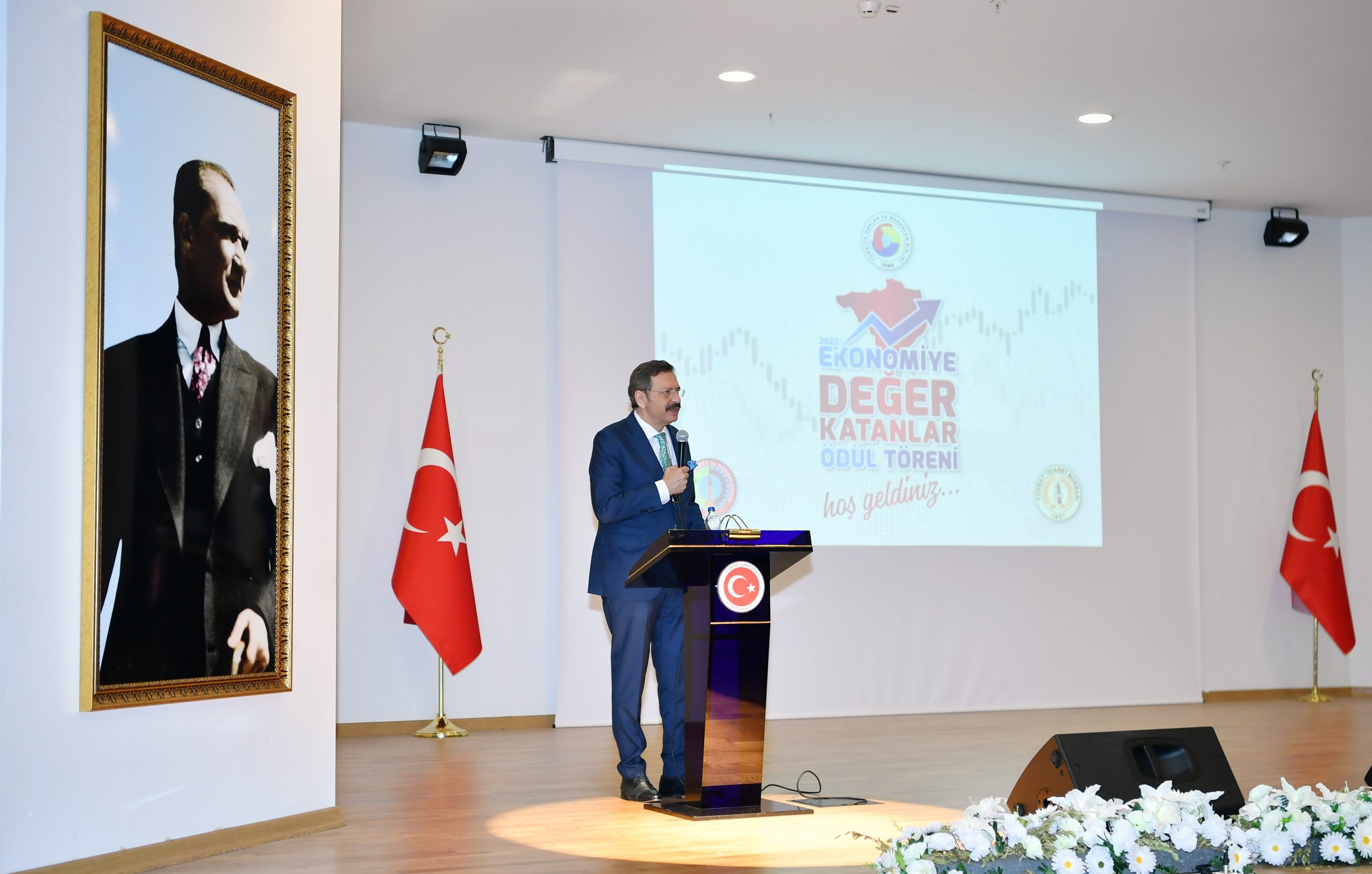 TOBB BAŞKANI HİSARCIKLIOĞLUNDAN YOZGAT’IN 4 İLÇESİNE OKUL MÜJDESİ