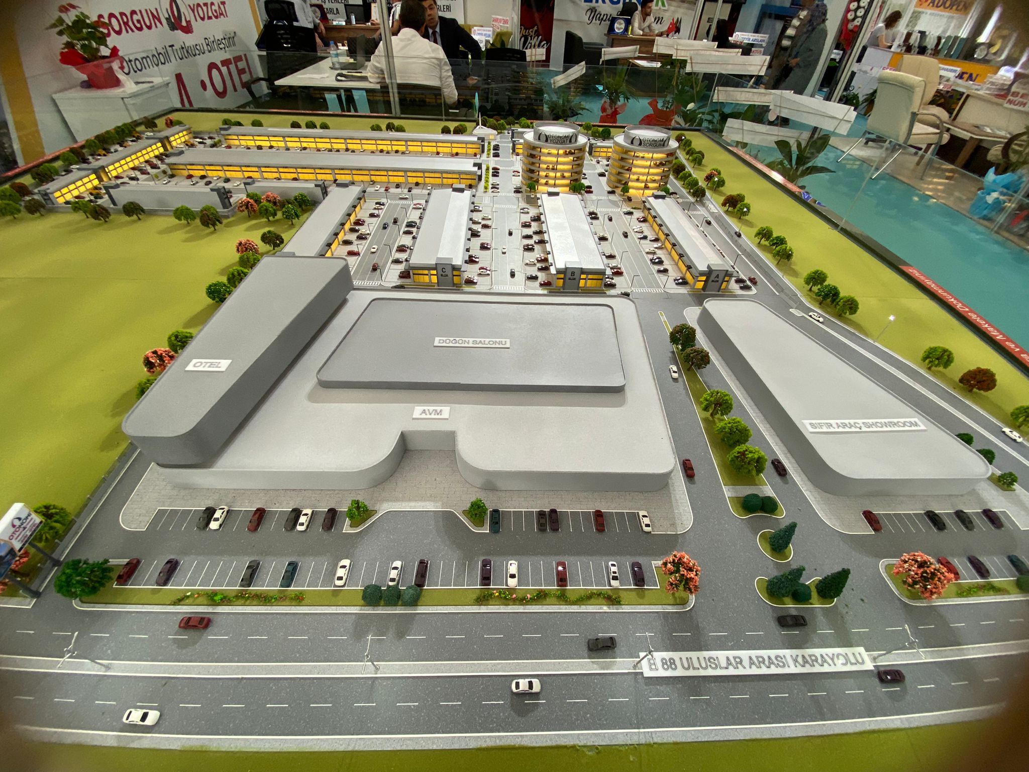 BÖLGENİN EN BÜYÜK PROJESİ OTONOMİ SORGUN FUARINDA TANITILIYOR