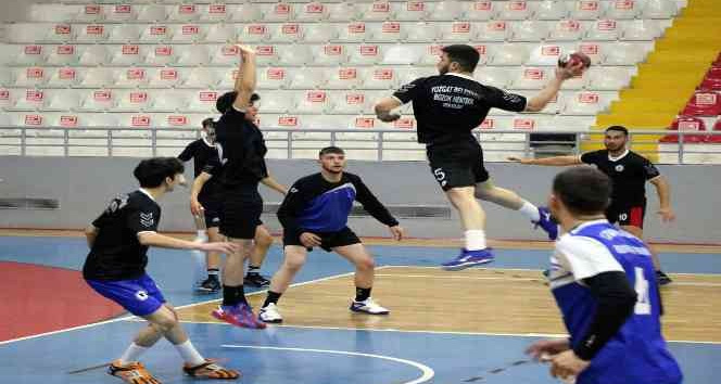 YOZGAT BELEDİYE BOZOK HENTBOLSPOR LİGE HAZIRLANIYOR