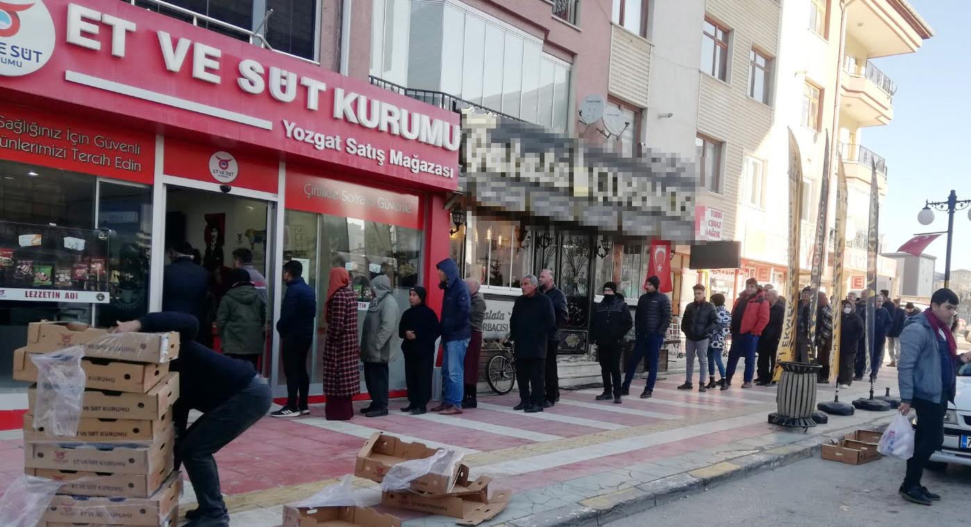 YOZGAT’TA GÜN BOYU SÜREN UCUZ ET KUYRUĞU