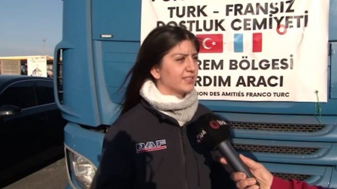 FRANSADA TOPLANAN YARDIMLARI TIR’IYLA DEPREM BÖLGESİNE ULAŞTIRDI