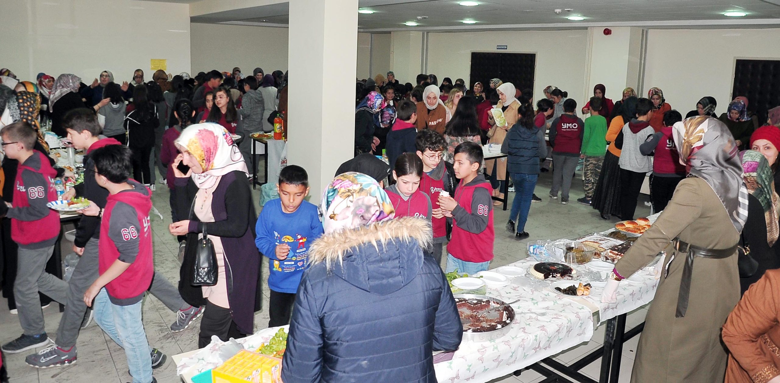 ŞEFAATLİDE DEPREMZEDELERE YÖNELİK DESTEK AMAÇLI KERMES PROĞRAMI