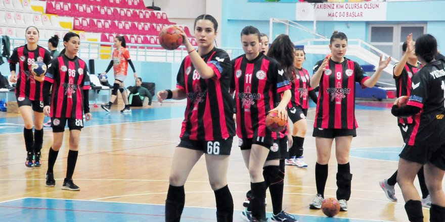 ASP GENÇLİKSPOR HENTBOL TAKIMIMIZ LİGDE KALACAK