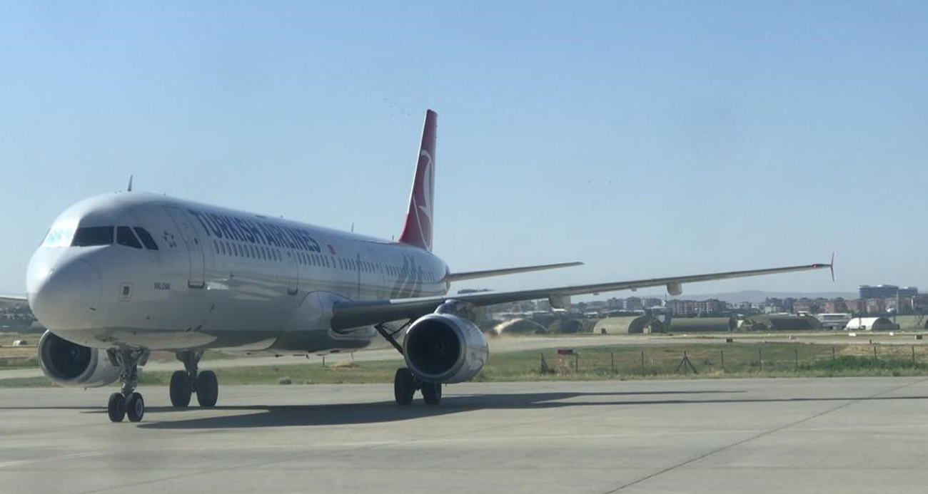 THY, ÇANAKKALE-ANKARA SEFERİNİ YANGIN NEDENİYLE İPTAL ETTİ