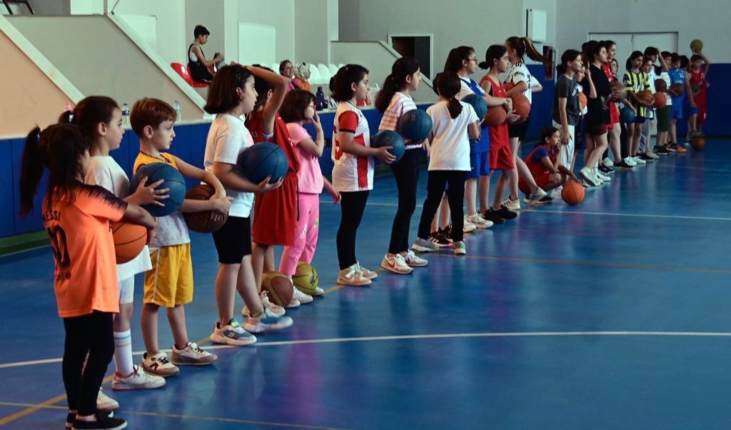 SORGUN'DA 4-15 YAŞ ARASI ÇOCUK VE GENÇLERE TEMEL SPOR EĞİTİMİ