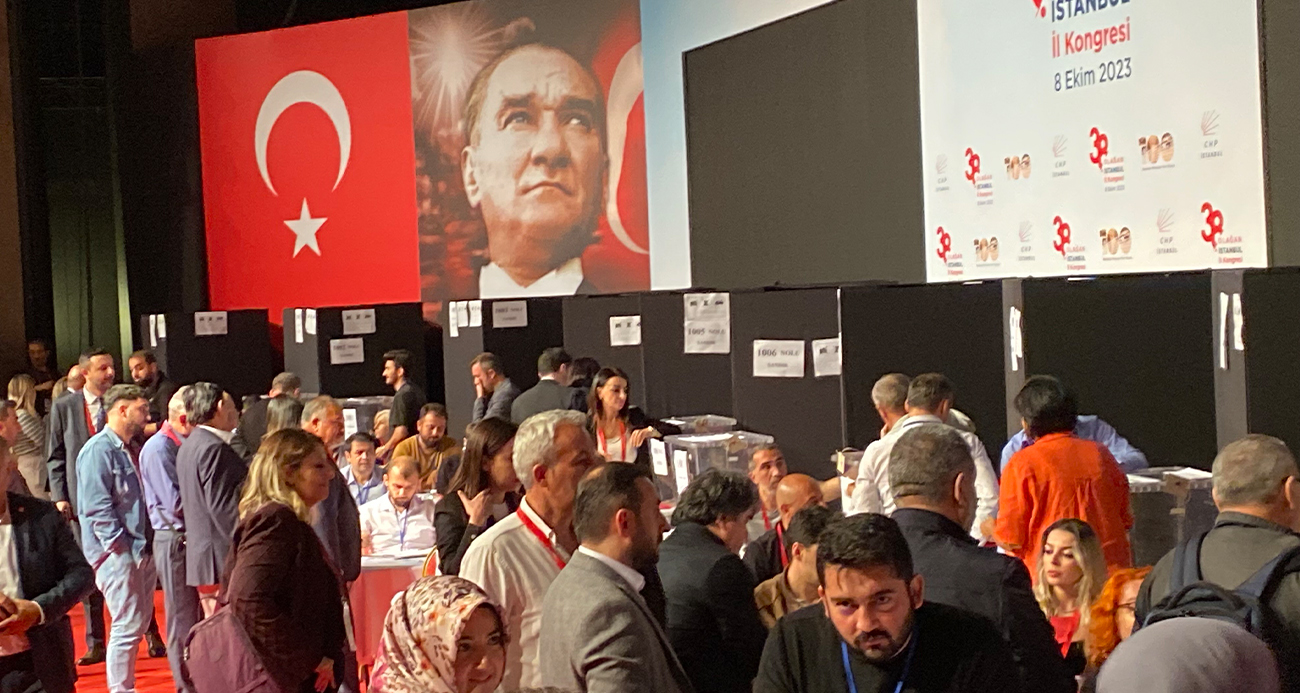 CHP 38. OLAĞAN İSTANBUL İL KONGRESİ’NDE OYLAMA BAŞLADI