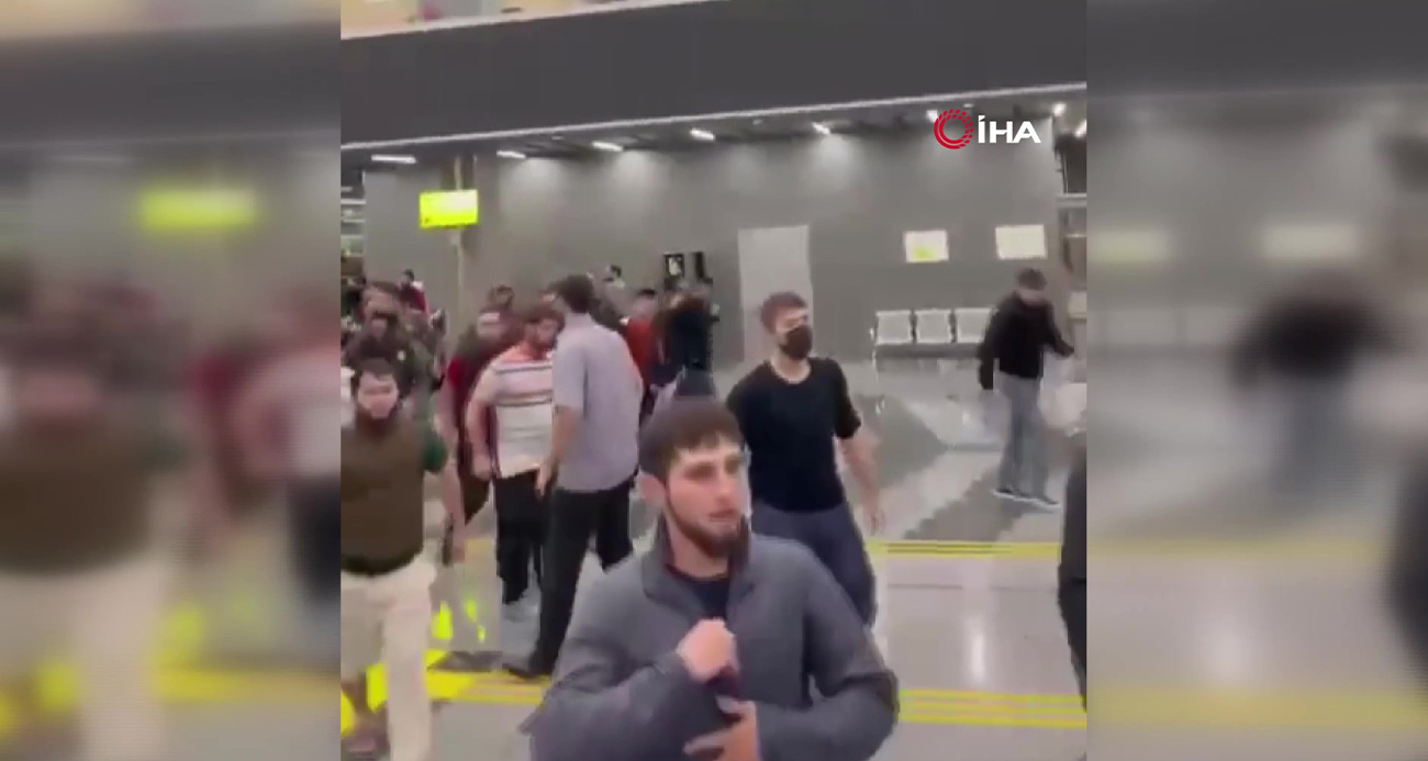 DAĞISTAN’DA YÜZLERCE KİŞİ TEL AVİV’DEN GELEN UÇAK NEDENİYLE HAVAALANINI BASTI