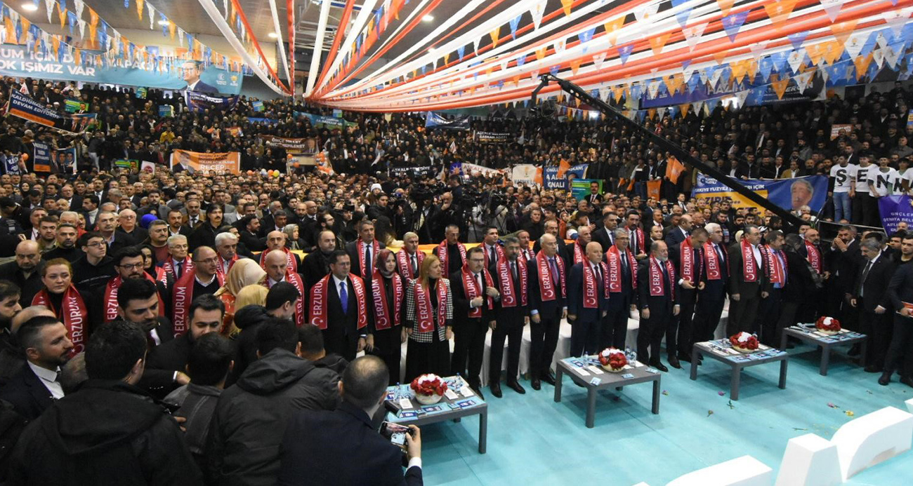 AK PARTİ ERZURUM’DA İLÇE ADAYLARINI AÇIKLADI