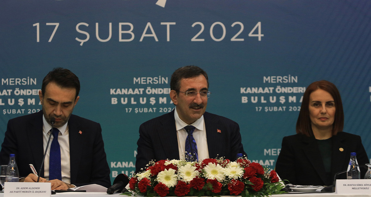 CUMHURBAŞKANI YARDIMCISI YILMAZ, MERSİN’DE KANAT ÖNDERLERİYLE BİR ARAYA GELDİ