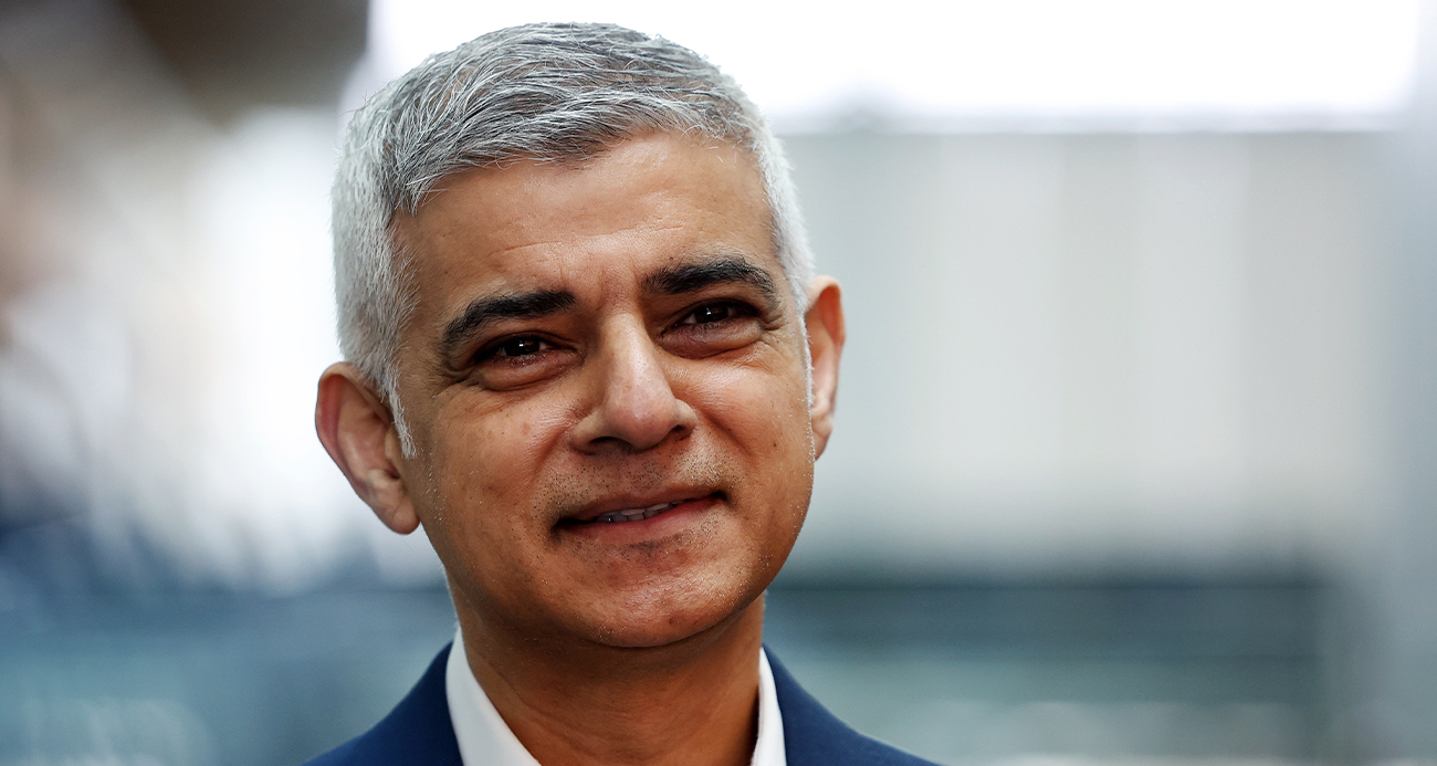 İNGİLTERE’DE SADİQ KHAN 3. KEZ LONDRA BELEDİYE BAŞKANI OLDU 