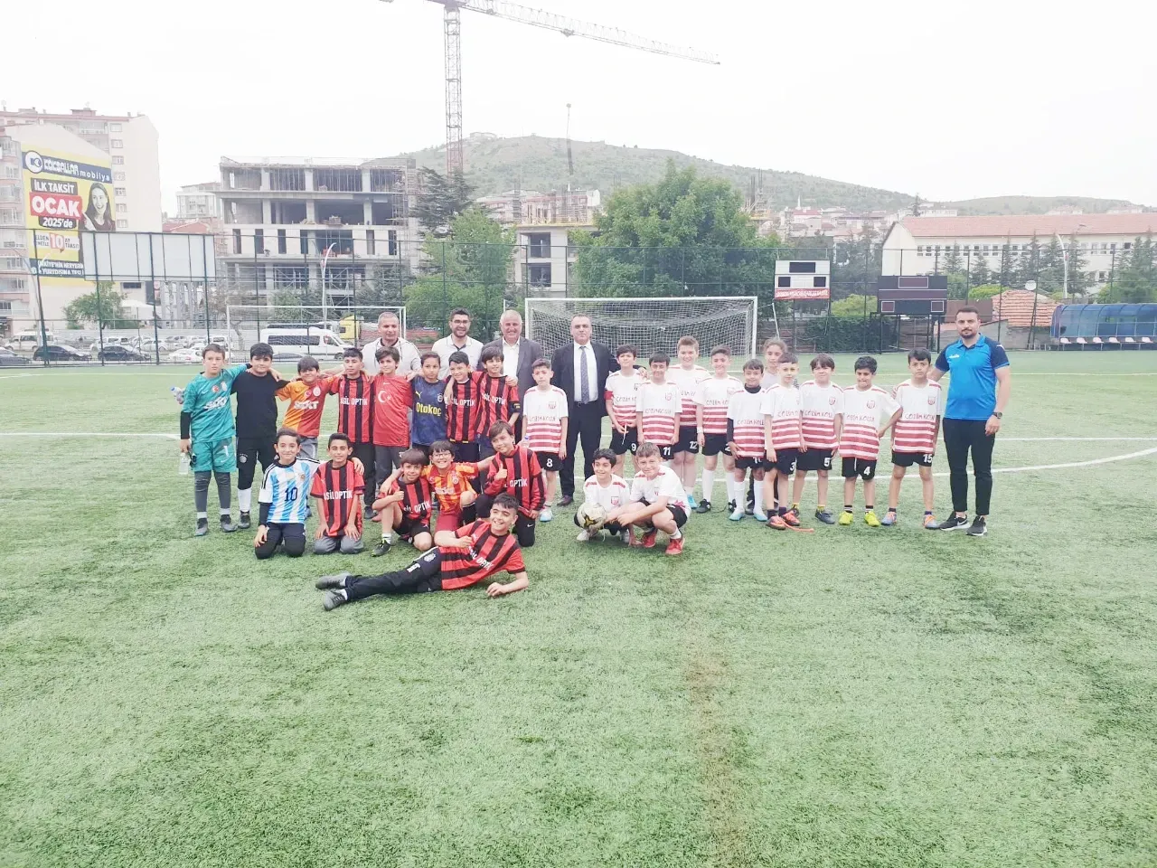 OKULLAR ARASI FUTBOL TURNUVASINDA 21 TAKIM MÜCADELE EDİYOR