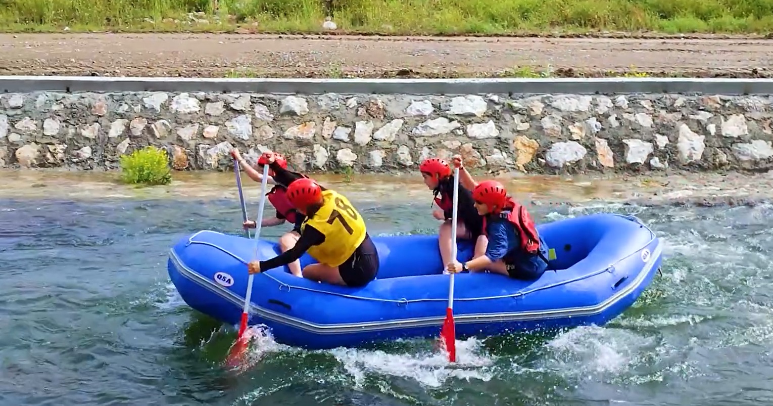 ÇEKEREK RAFTİNG SPORU TUTKUNLARINI BEKLİYOR