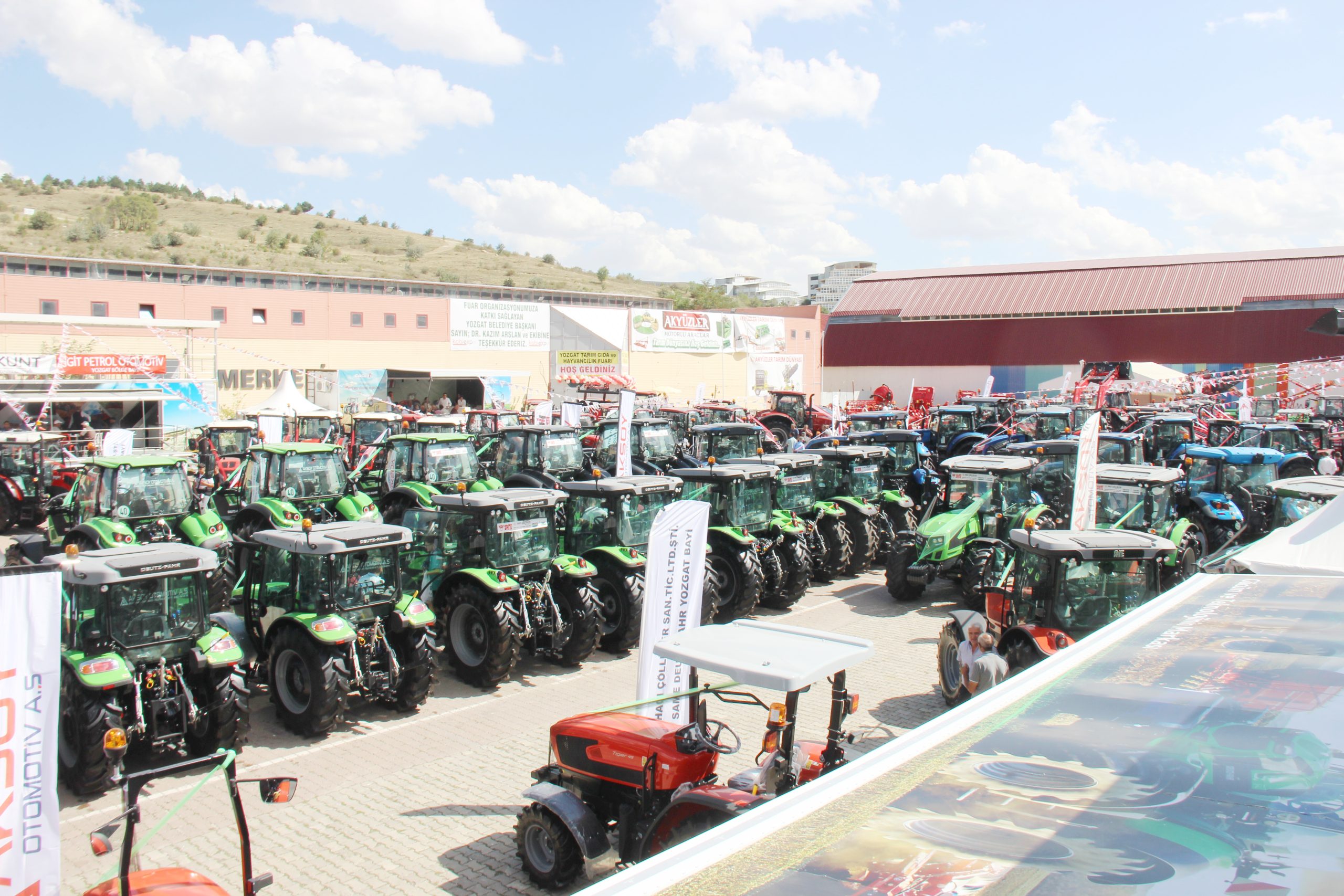 14.YOZGAT TARIM FUARI TÖRENLE GÖRÜCÜLERİN İLGİSİNE SUNULDU