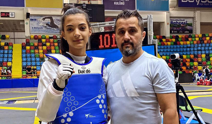 GURURUMUZ İREM TAEKWONDO AVRUPA ŞAMPİYONASINDA 3. OLDU