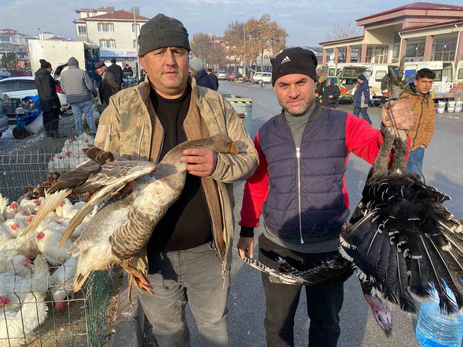 KAZLARIN EFENDİSİ ALPER : KAZ TÜKETİMİ ARABAŞINA BAĞLIDIR