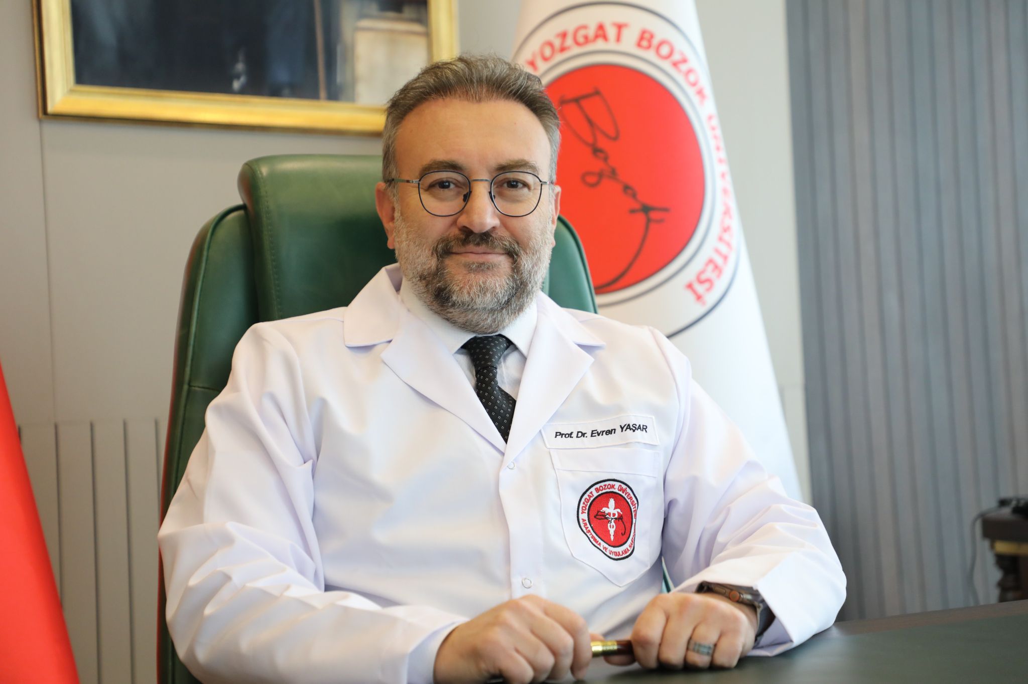 PROF.YAŞAR : BİLİMSEL OLMAYAN TEDAVİLER SAĞLIĞA ZARAR VERİR