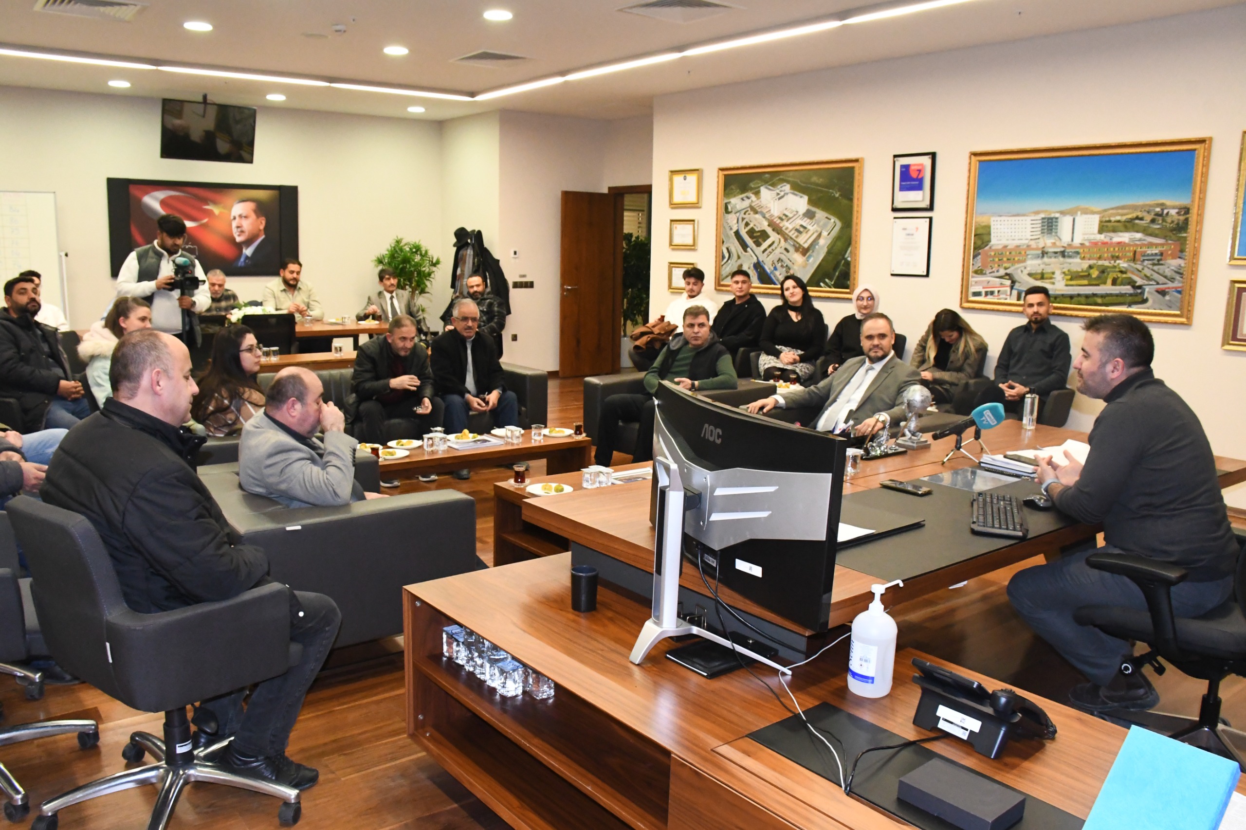HASTANEMİZDE GEÇEN YIL 1 MİLYON HASTAYA POLİKLİNİK HİZMETİ VERDİK