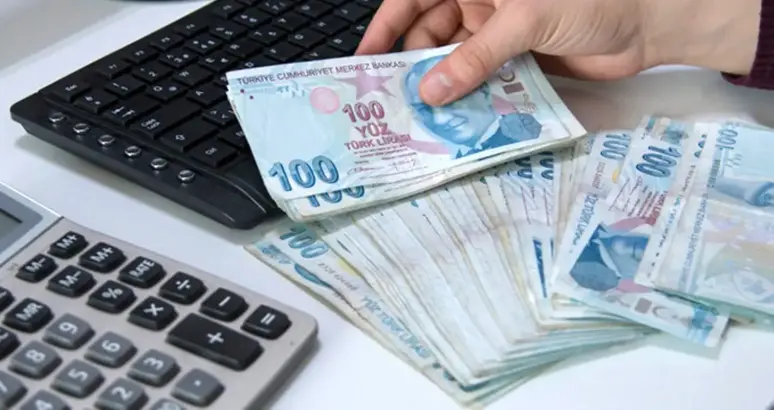 İBAN’LA PARA GÖNDERENLER DİKKAT! EFT ÜCRETLERİ DEĞİŞTİ