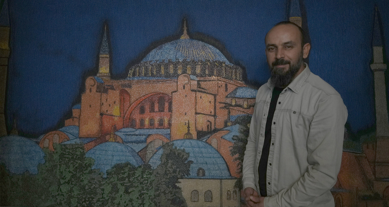 FİLOGRAFİ SANATÇISI 120 BİN ÇİVİ KULLANARAK AYASOFYA-İ KEBİR CAMİ-İ ŞERİFİ’Nİ RESMETTİ