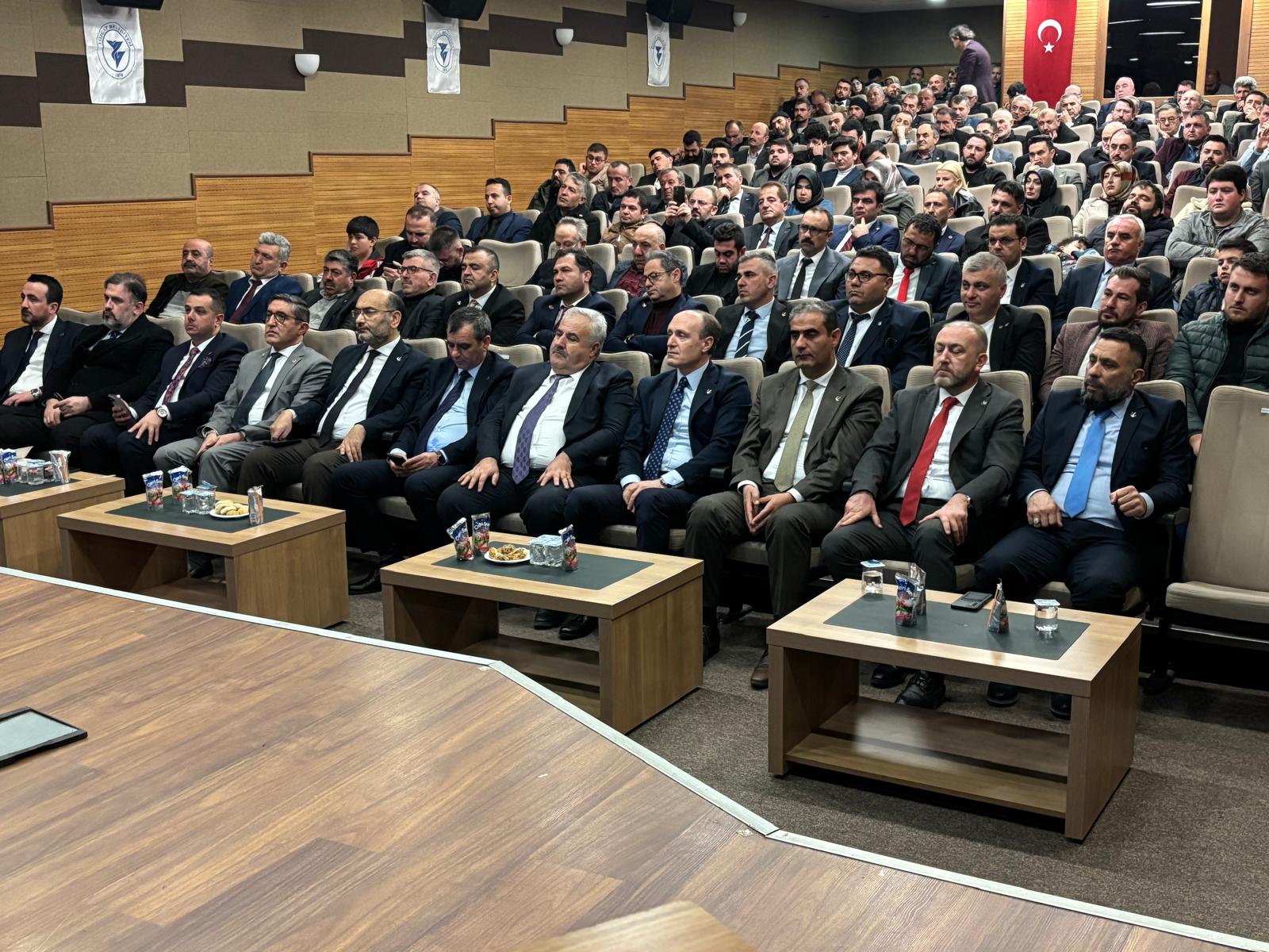 YENİDEN REFAH PARTİSİNDEN BÖLGESEL EĞİTİM PROĞRAMI
