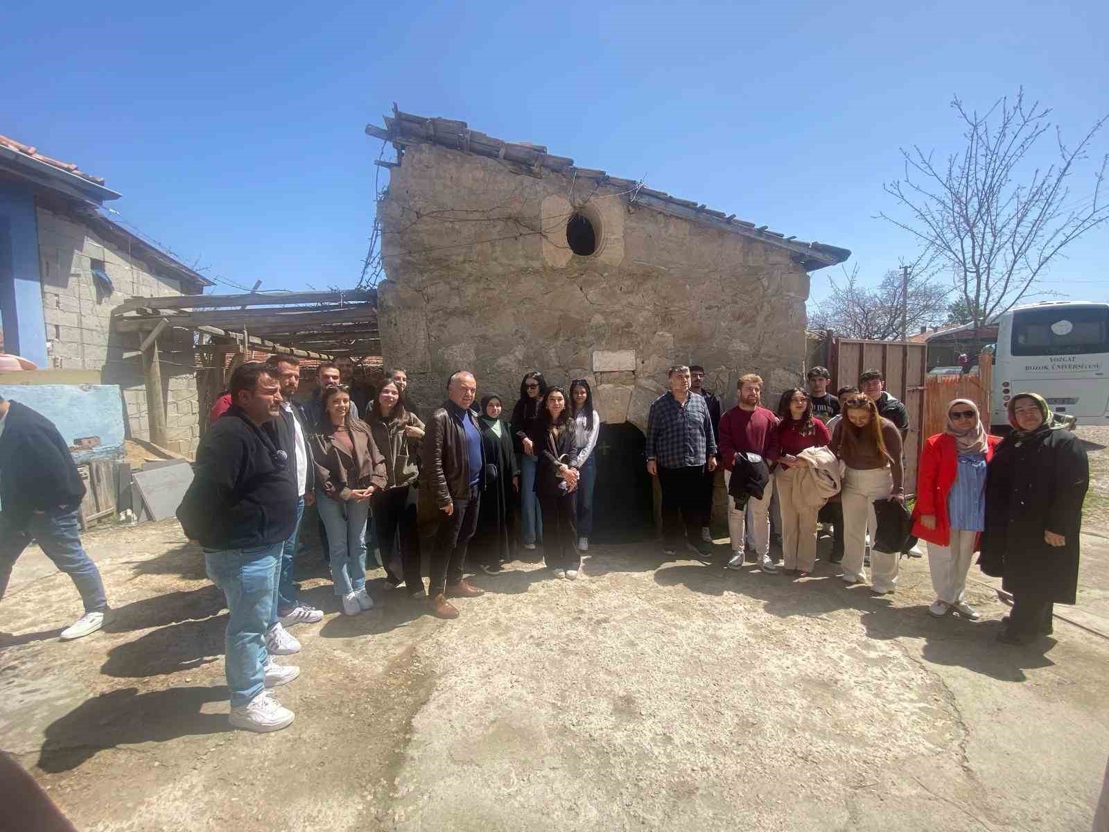 ÖĞRENCİLER SARIKAYA’NIN TURİSTİK YERLERİNİ GEZDİ