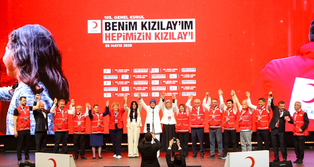 KIZILAY GENEL BAŞKANI FATMA MERİÇ YILMAZ GÜVEN TAZELEDİ