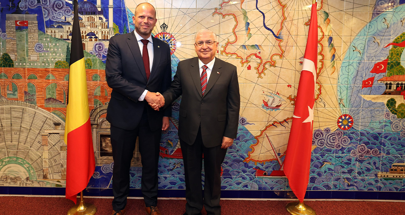 MİLLİ SAVUNMA BAKANI GÜLER BELÇİKA SAVUNMA BAKANI FRANCKEN İLE GÖRÜŞTÜ 