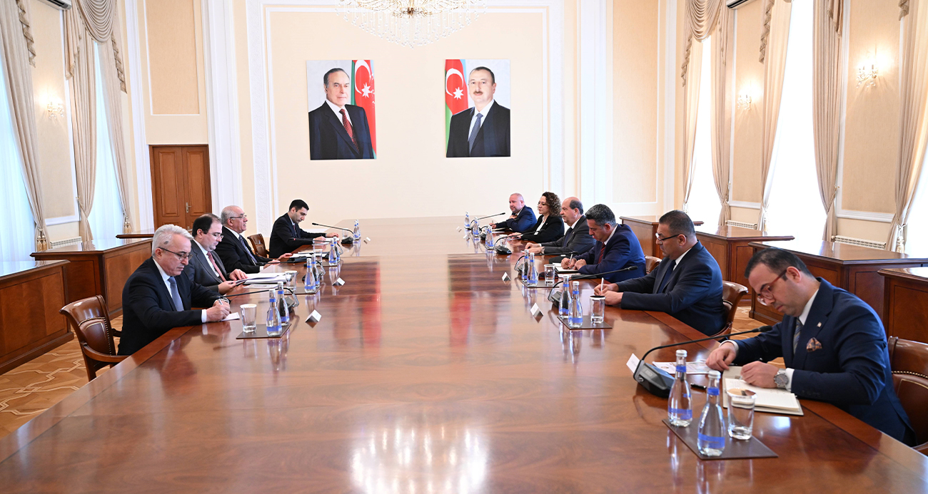 KKTC CUMHURBAŞKANI TATAR, AZERBAYCAN BAŞBAKANI ASADOV İLE BİR ARAYA GELDİ 