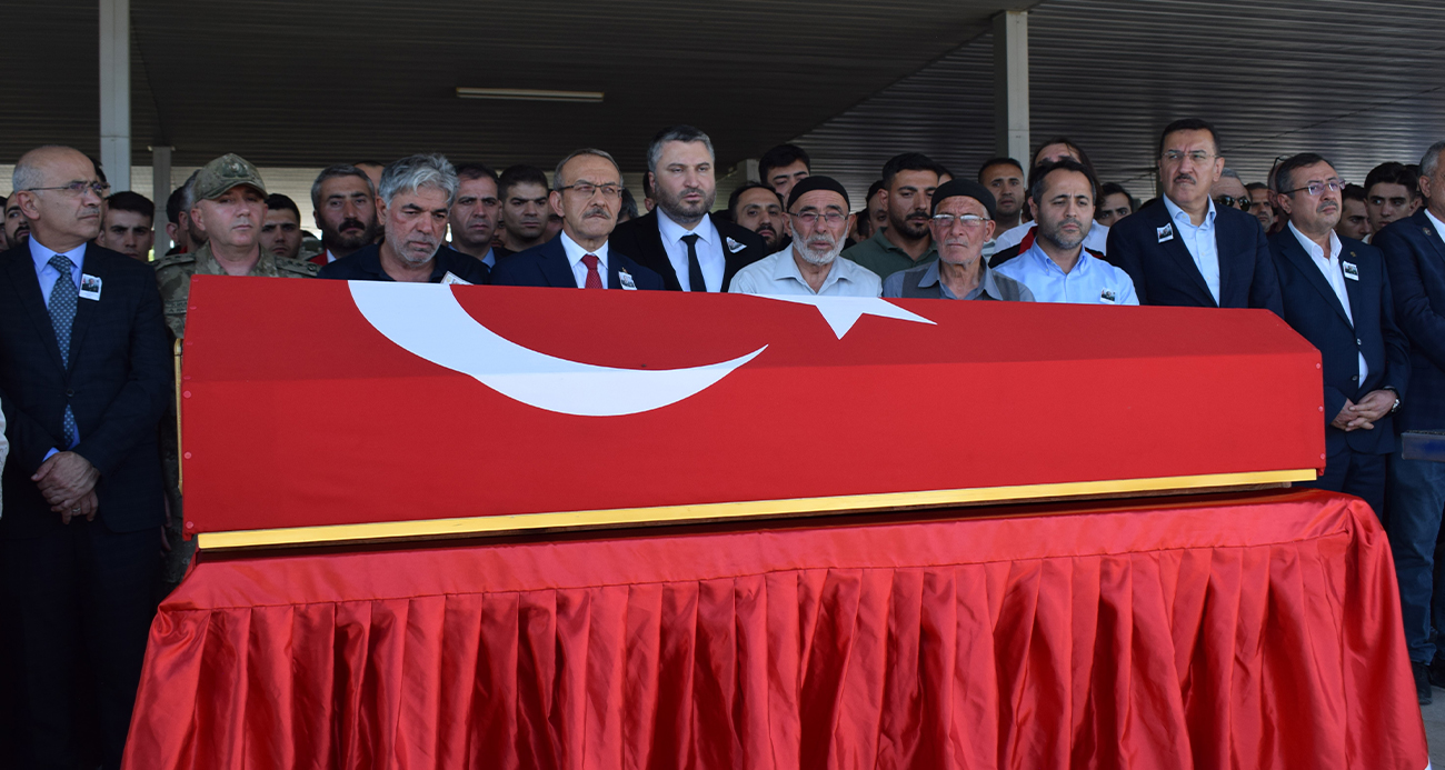 ŞEHİT PİYADE TEĞMEN FURKAN SERT, SON YOLCULUĞUNA UĞURLANDI
